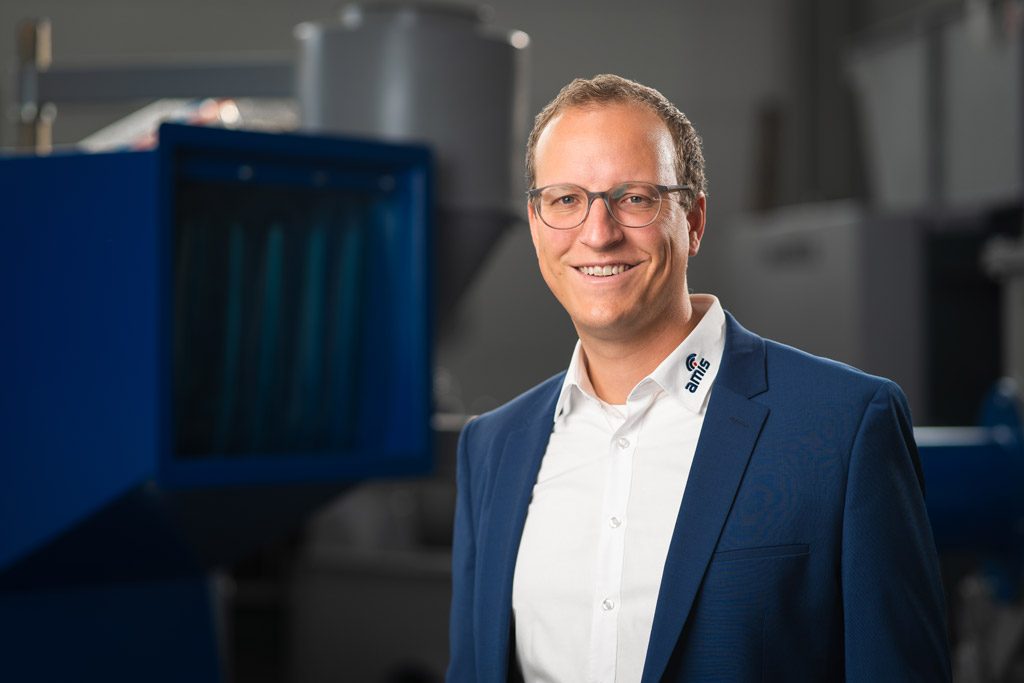 Lucas Maulbetsch, Ansprechpartner bei Zerma, in der Produktionshalle