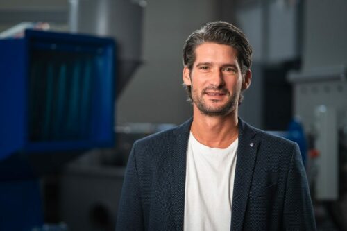 Mike Kappes, Ansprechpartner bei Zerma, in der Produktionshalle